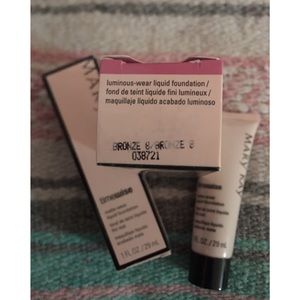 Mary Kay liquid foundation